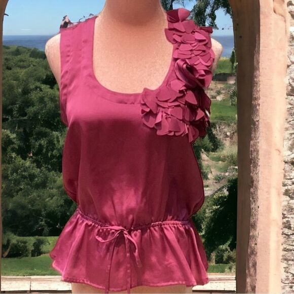 ELLE WOMENS EXTRA SMALL TOP BLOUSE SLEEVELESS FLORAL DETAIL EMBELLISHED - Picture 2 of 7